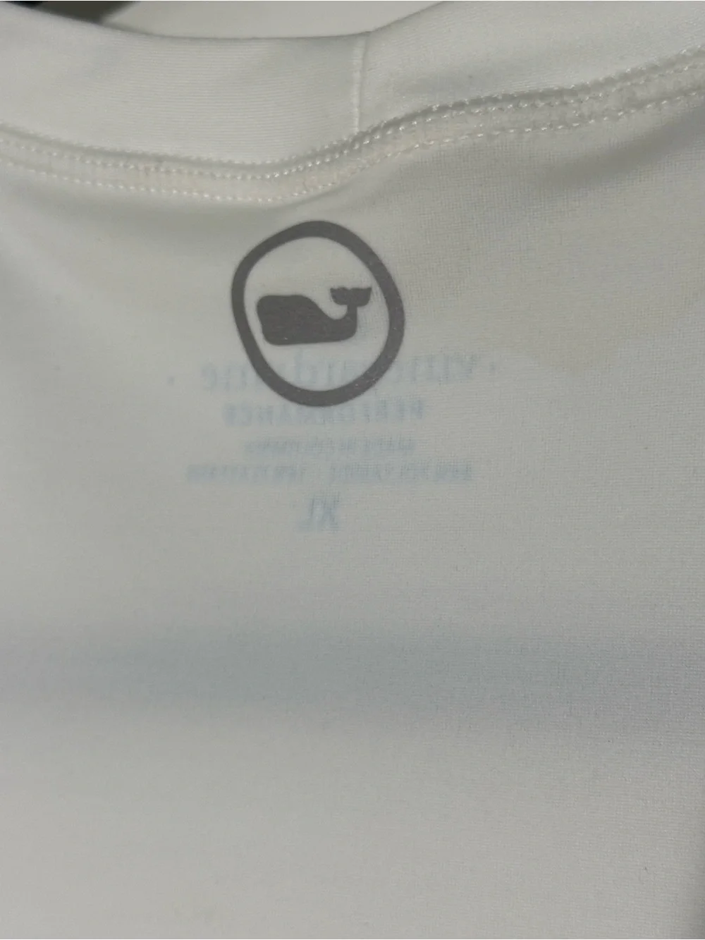 Vineyard Vines Women’s Long-Sleeve Swim Tee / Rash Guard in White